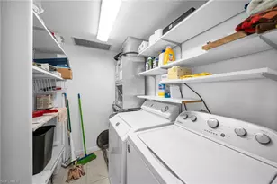 4260 SE 20th Pl, Cape Coral, FL 33904 - Photo 16