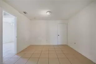 1321 NE 19th St, Cape Coral, FL 33909 - Photo 10