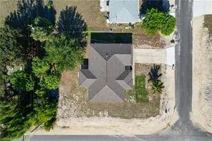 1321 NE 19th St, Cape Coral, FL 33909 - Photo 16