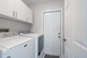 624 Lambton Ln, Naples, FL 34104 - Photo 20