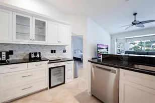 626 Lambton Ln, Naples, FL 34104 - Photo 6