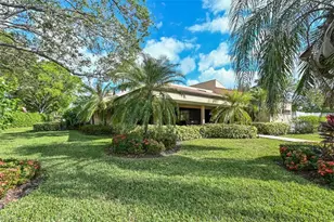 626 Lambton Ln, Naples, FL 34104 - Photo 20