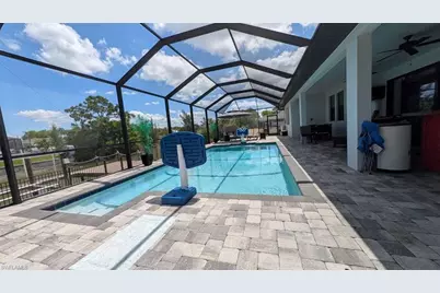 311 SE 14th St, Cape Coral, FL 33990 - Photo 38