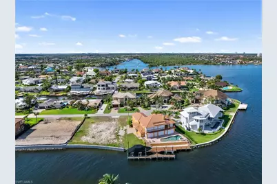 799 Cypress Lake Cir, Fort Myers, FL 33919 - Photo 16