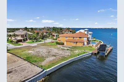 799 Cypress Lake Cir, Fort Myers, FL 33919 - Photo 14