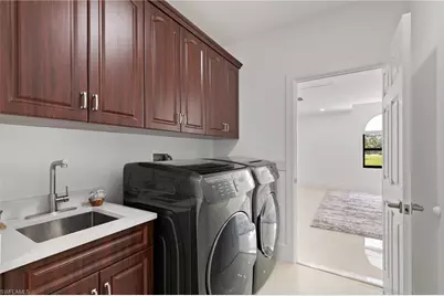 221 10th St SE, Naples, FL 34117 - Photo 28