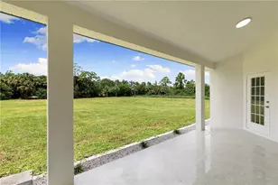 221 10th St SE, Naples, FL 34117 - Photo 30