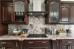 221 10th St SE, Naples, FL 34117 - Photo 14