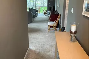 1021 3rd St S, Naples, FL 34102 - Photo 4