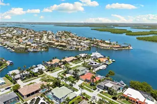 7 Bluehill Ct, Marco Island, FL 34145 - Photo 50