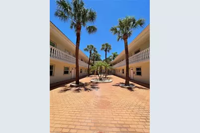 980 7th Ave S #104, Naples, FL 34102 - Photo 16