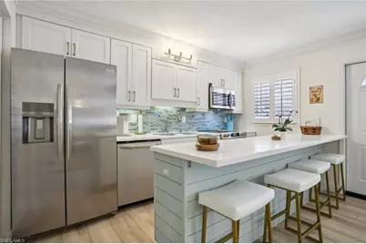 980 7th Ave S #104, Naples, FL 34102 - Photo 2