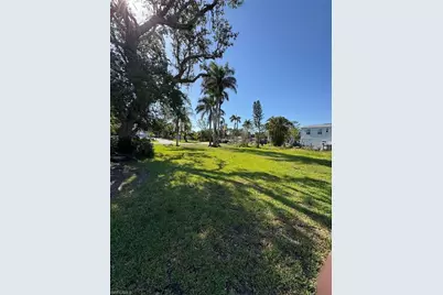 27559 Big Bend Rd, Bonita Springs, FL 34134 - Photo 2