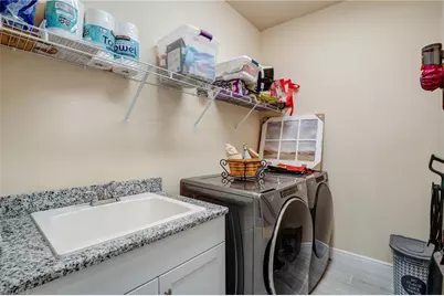 9292 Cayman Dr, Naples, FL 34114 - Photo 28