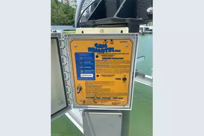 4090 Gulf Shore Blvd N, Naples, FL 34103 - Photo 6