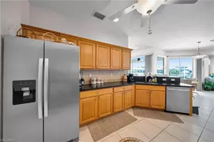 2010 SE 13th Terrace, Cape Coral, FL 33990 - Photo 12