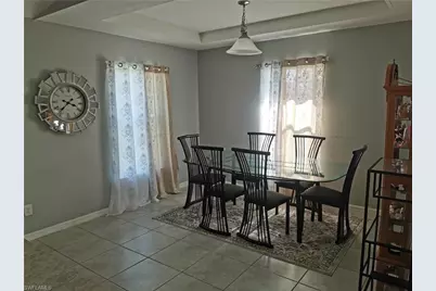 2116 NE 5th Pl, Cape Coral, FL 33909 - Photo 12