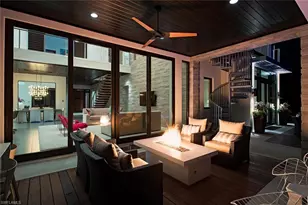 688 3rd St N, Naples, FL 34102 - Photo 14