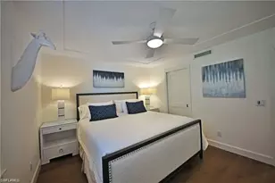 9517 Gulf Shore Dr, Naples, FL 34108 - Photo 10