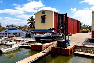 750 River Point B2-13 Dr, Naples, FL 34102 - Photo 22