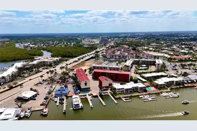 750 River Point  B2-13 Dr, Naples, FL 34102 - Photo 16