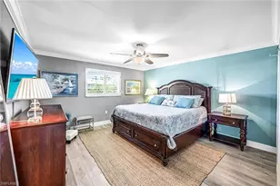 333 Harbour Dr, Naples, FL 34103 - Photo 14