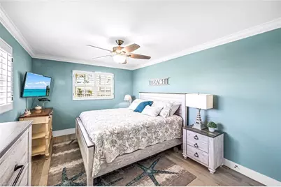 333 Harbour Dr #201, Naples, FL 34103 - Photo 18