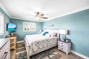 333 Harbour Dr, Naples, FL 34103 - Photo 18