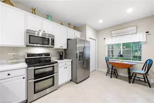 9128 Michael Cir, Naples, FL 34113 - Photo 24