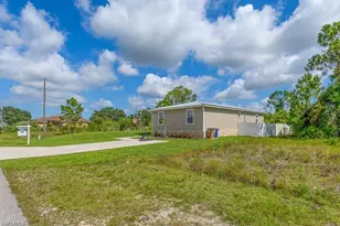 2916 9th St SW, Lehigh Acres, FL 33976 - Photo 20