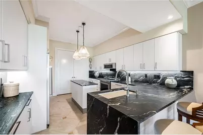 560 El Camino Real #1102, Naples, FL 34119 - Photo 14