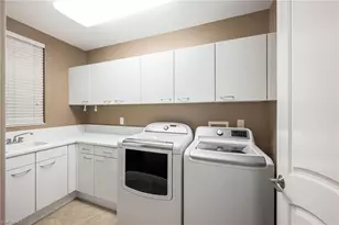 560 El Camino Real, Naples, FL 34119 - Photo 32