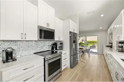 5610 Sundown Harbor Ct, Fort Myers, FL 33919 - Photo 14