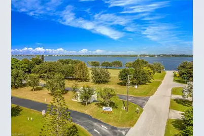 12070 Ashley Ave, Port Charlotte, FL 33981 - Photo 24