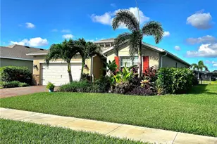 3401 Acapulco Cir, Cape Coral, FL 33909 - Photo 2