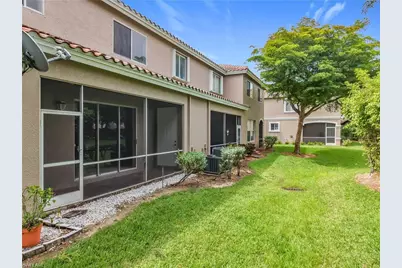 10013 Chiana Cir, Fort Myers, FL 33905 - Photo 18