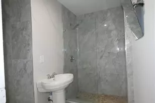 3817 Pearl St, Fort Myers, FL 33916 - Photo 10