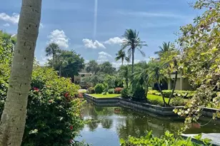 5015 Harbortown Ln, Fort Myers, FL 33919 - Photo 2