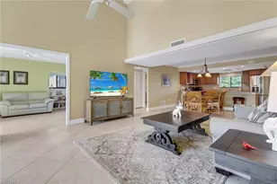 5015 Harbortown Ln, Fort Myers, FL 33919 - Photo 10