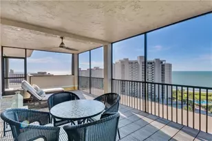 11030 Gulf Shore Dr, Naples, FL 34108 - Photo 4