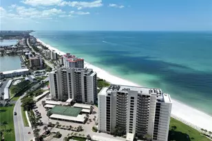 10951 Gulf Shore Dr, Naples, FL 34108 - Photo 26