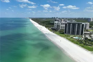 10951 Gulf Shore Dr, Naples, FL 34108 - Photo 30