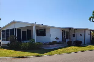 4920 Pinfish Ln, Saint James City, FL 33956 - Photo 8