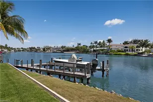 3655 Fort Charles Dr, Naples, FL 34102 - Photo 48