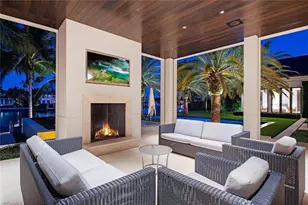 3655 Fort Charles Dr, Naples, FL 34102 - Photo 36