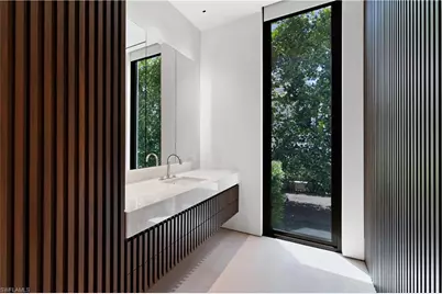 3655 Fort Charles Dr, Naples, FL 34102 - Photo 28