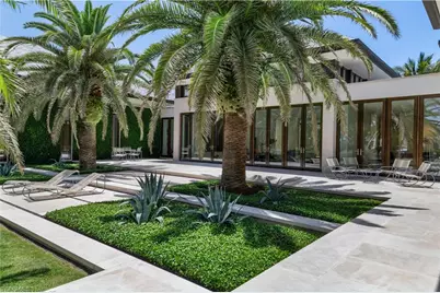 3655 Fort Charles Dr, Naples, FL 34102 - Photo 32