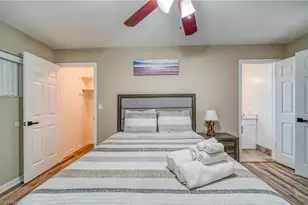 5146 York Ct, Cape Coral, FL 33904 - Photo 18