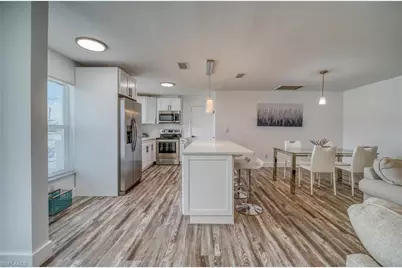 5146 York Ct, Cape Coral, FL 33904 - Photo 2