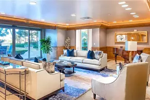 4021 Gulf Shore Blvd N, Naples, FL 34103 - Photo 20